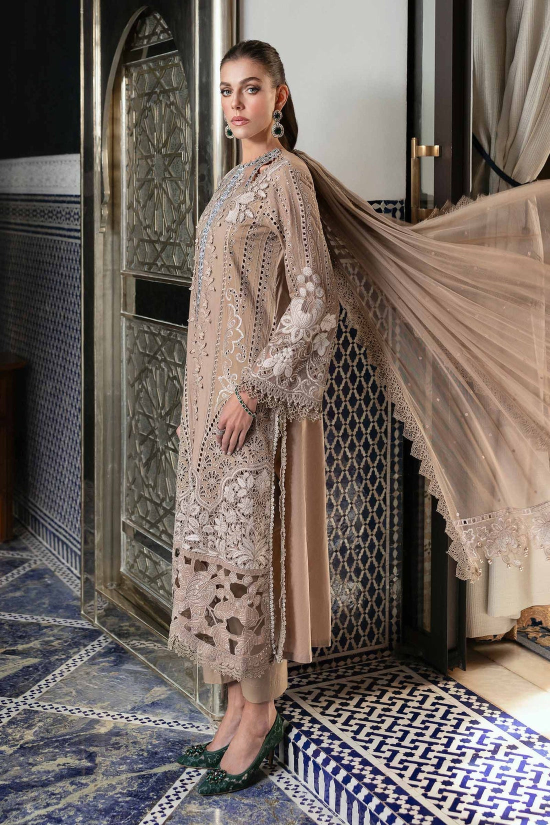 Maria B | Luxury Lawn 25 | D-2503-A - House Of Hania