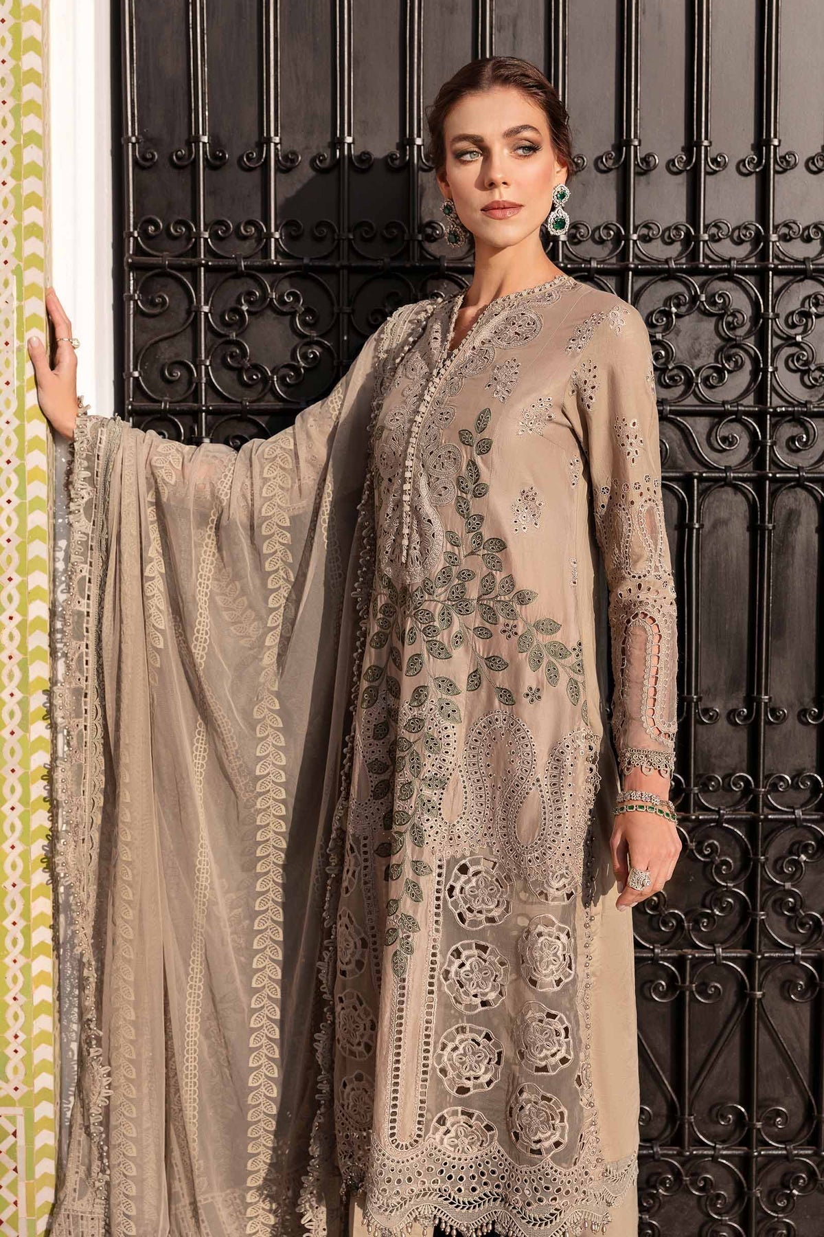 Maria B | Luxury Lawn 25 | D-2503-A - House Of Hania