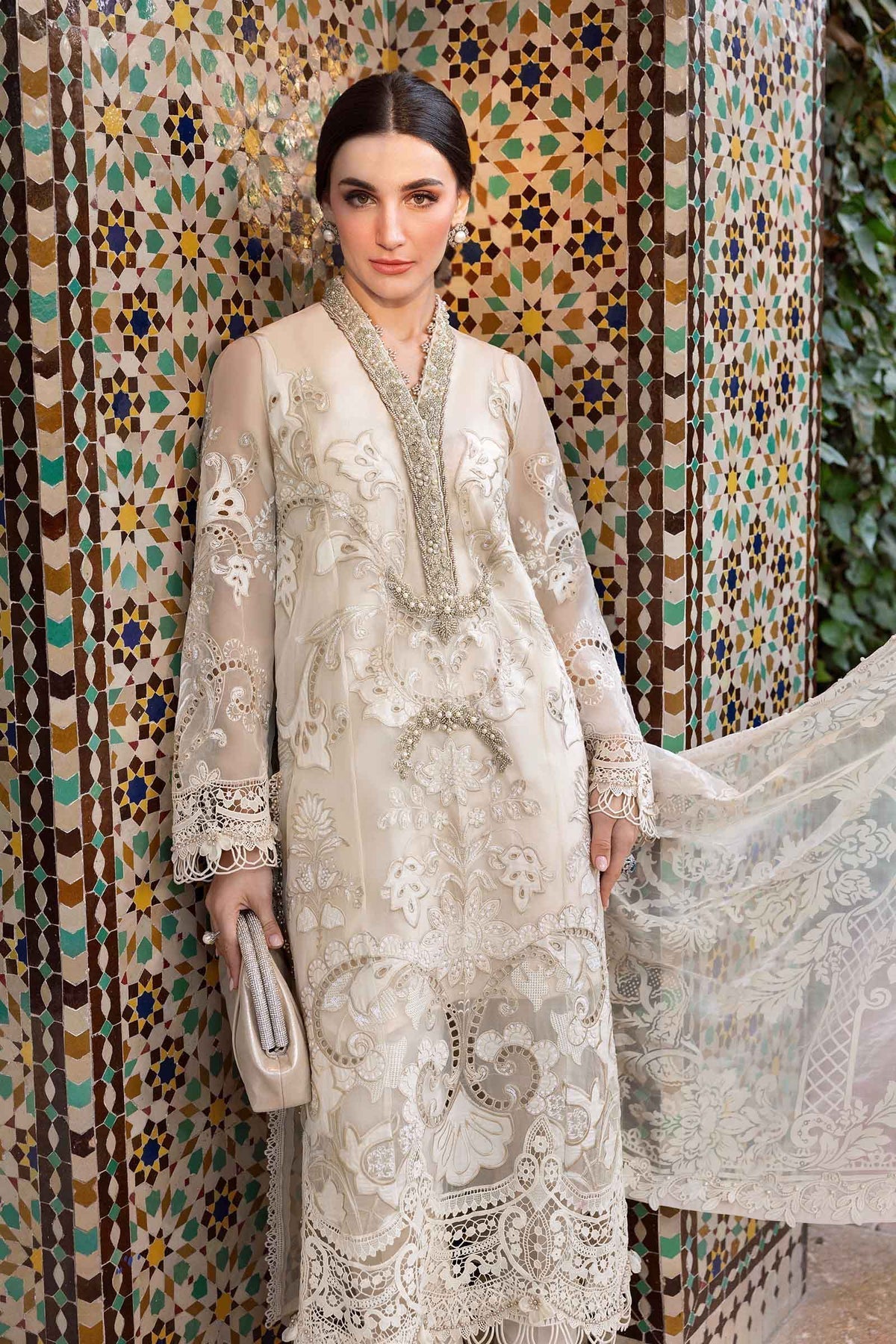 Maria B | Luxury Lawn 25 | D-2506-A - House Of Hania
