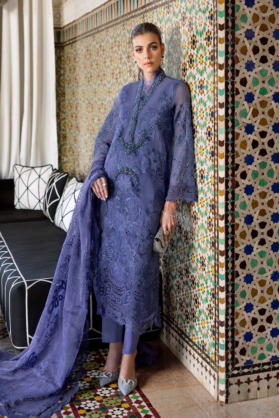 Maria B | Luxury Lawn 25 | D-2506-B - House Of Hania