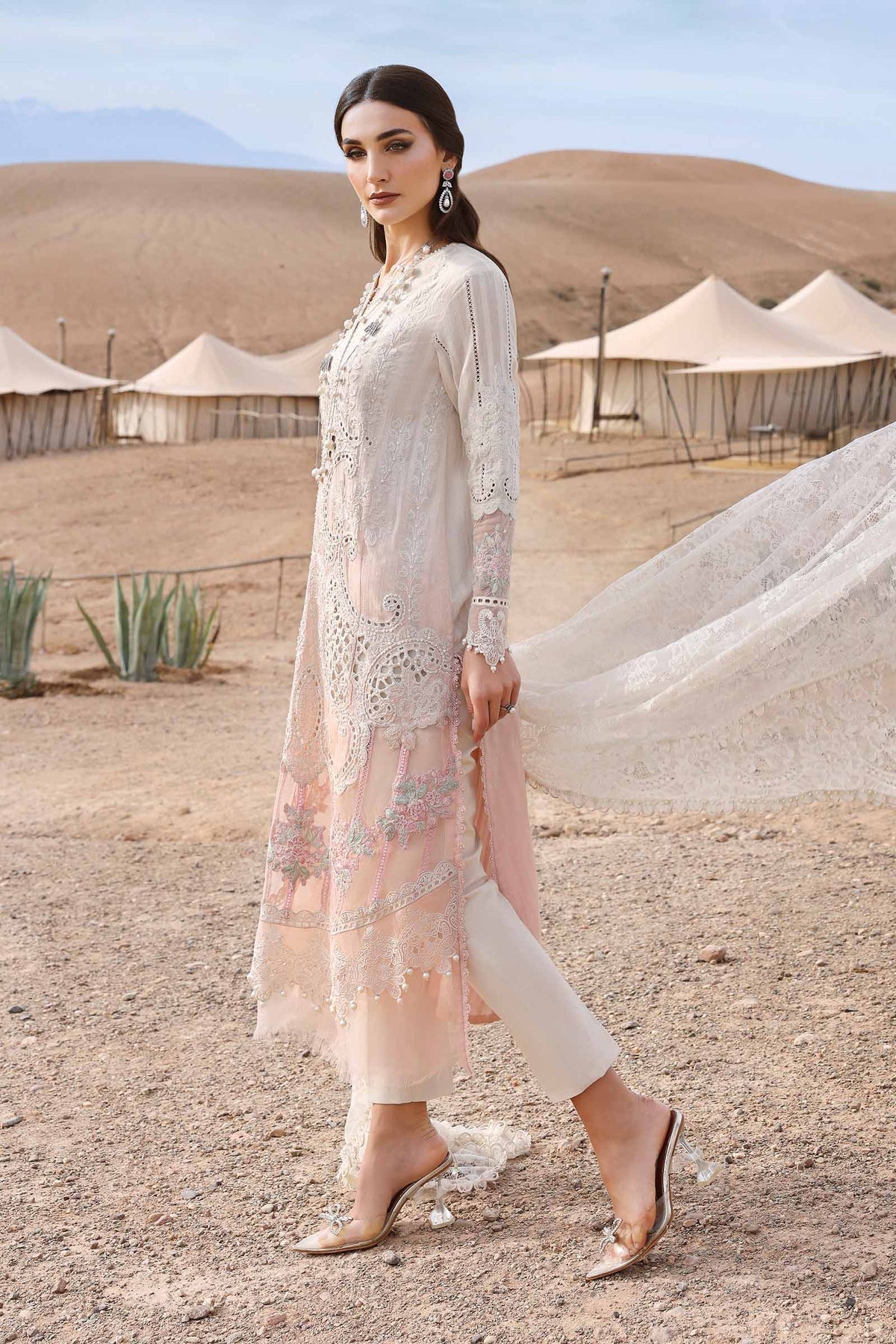 Maria B | Luxury Lawn 25 | D-2515-A - House Of Hania