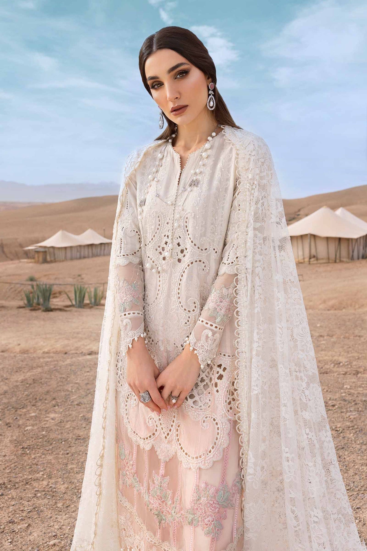 Maria B | Luxury Lawn 25 | D-2515-A - House Of Hania