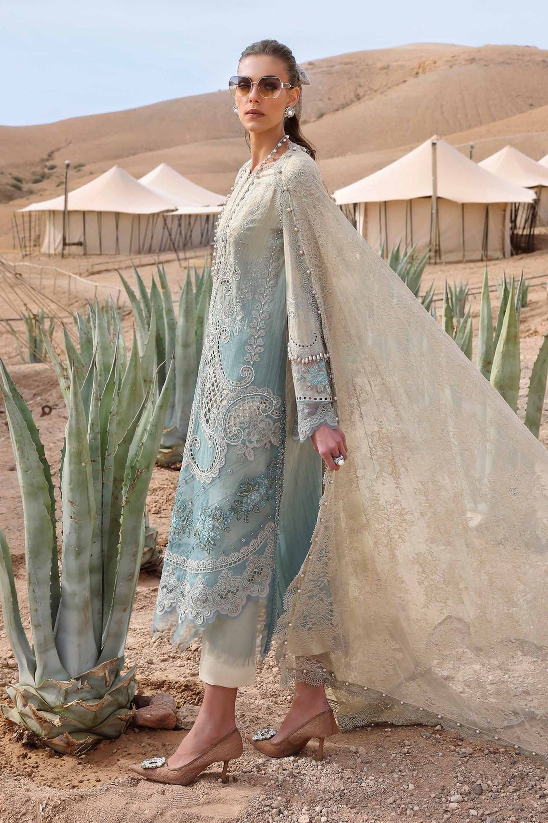 Maria B | Luxury Lawn 25 | D-2515-B - House Of Hania