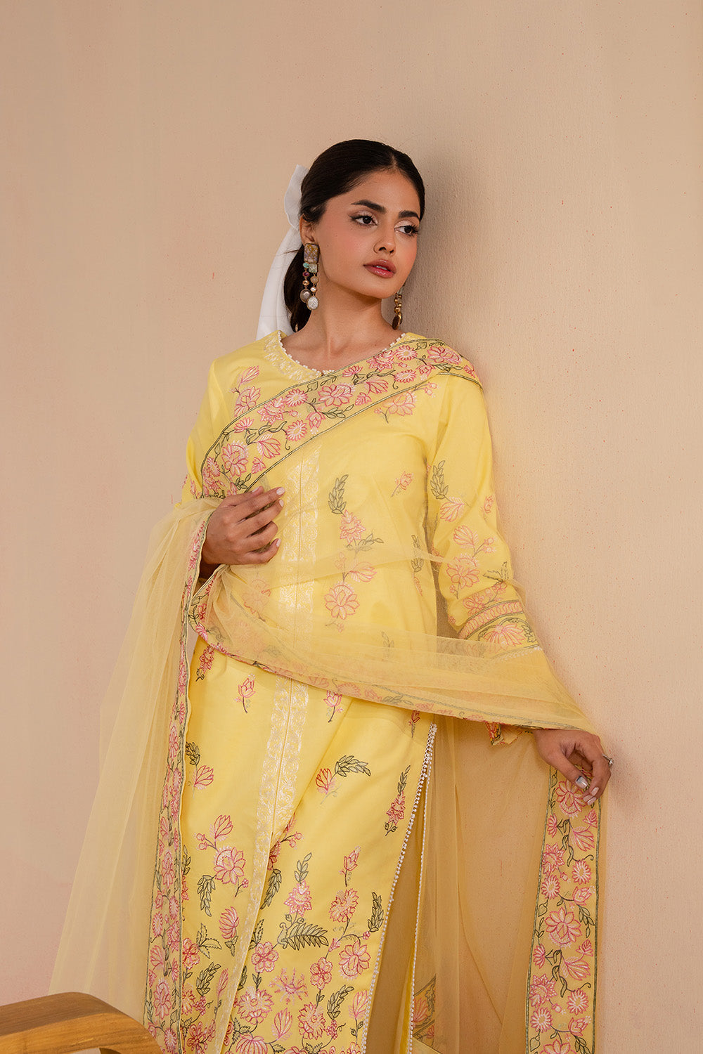 Maryum N Maria | Belle Pret | BERSHKA - MS50176 - House Of Hania