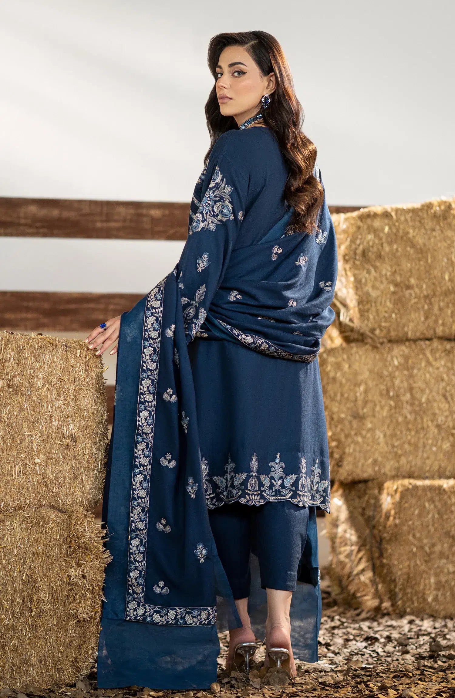 Maryum N Maria | Shehr Bano Winter 23 | BIRVA MW23551 - House Of Hania