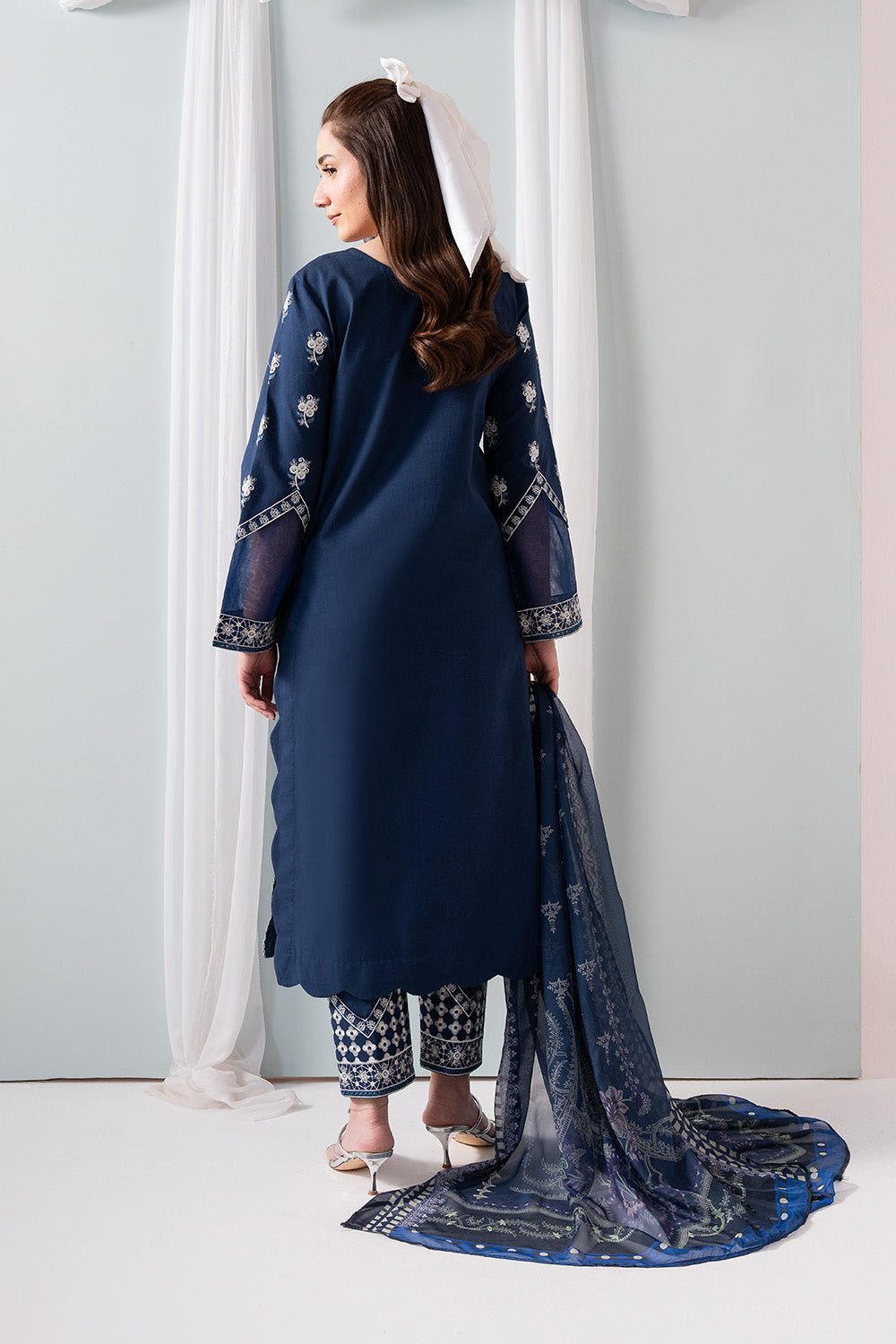 Maryum N Maria | Zuhur 25 |  ZAHARI - House Of Hania