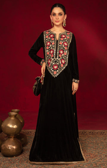 Maya | Raazi Velvet 24 | ZEEST - House Of Hania