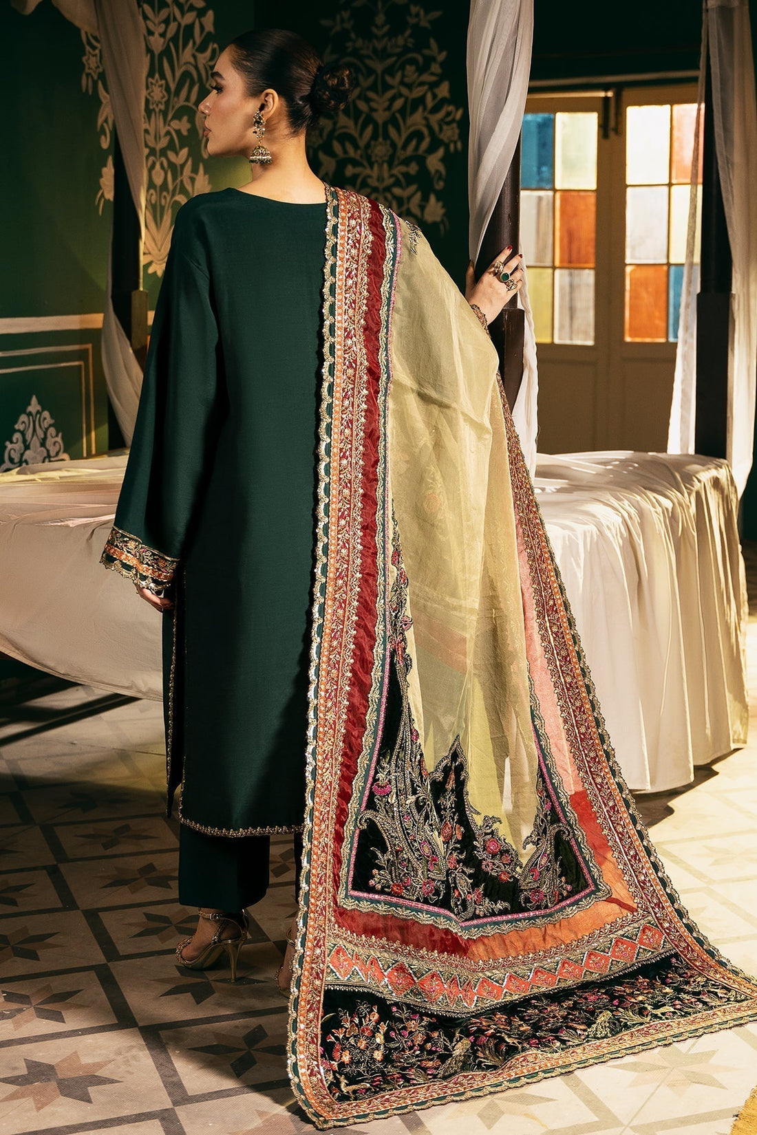 Mina Kashif | Meeral Formals 24 | Nazeen - House Of Hania
