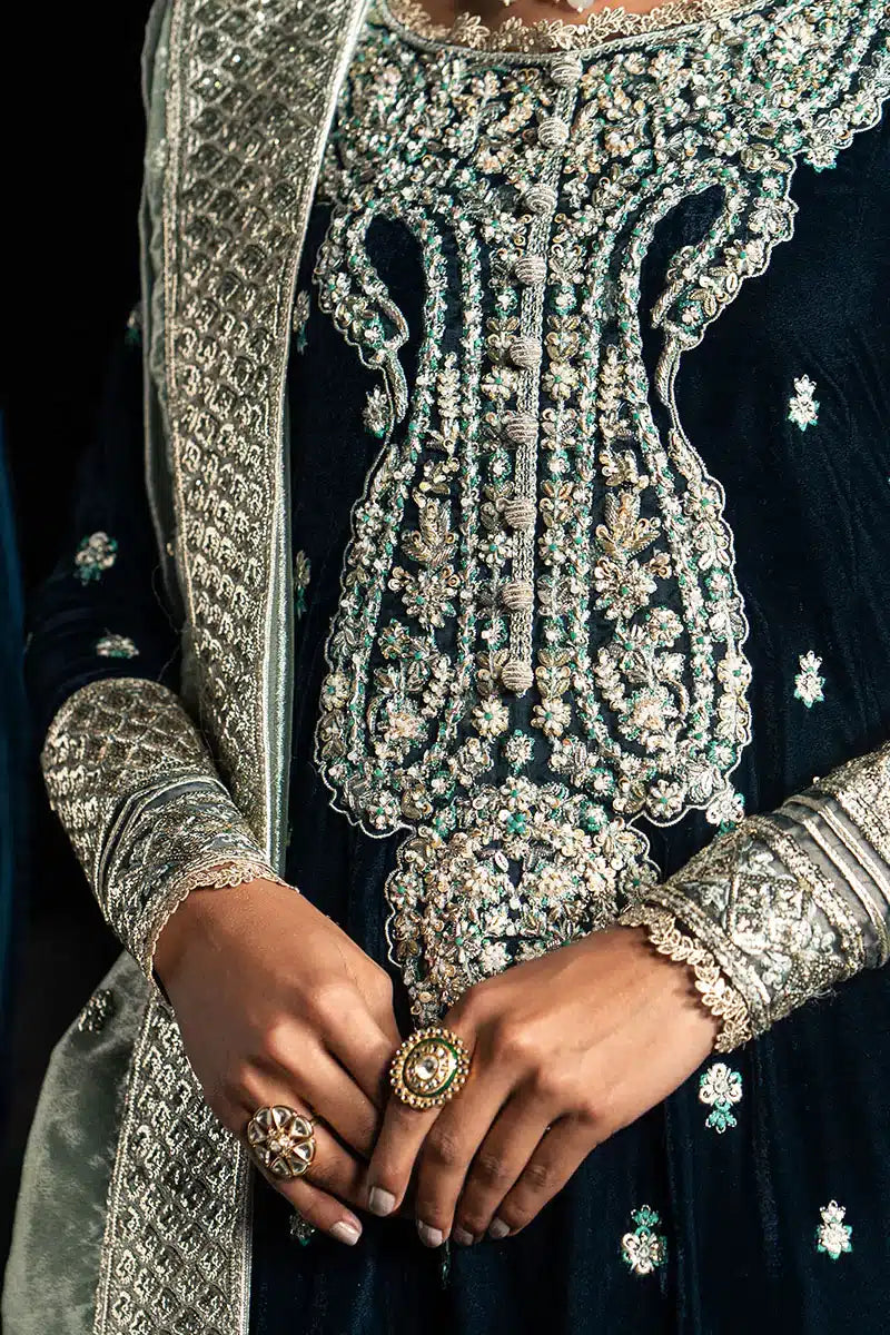 Mushq | Niloufer Velvet Edit 23 | Royan - House Of Hania