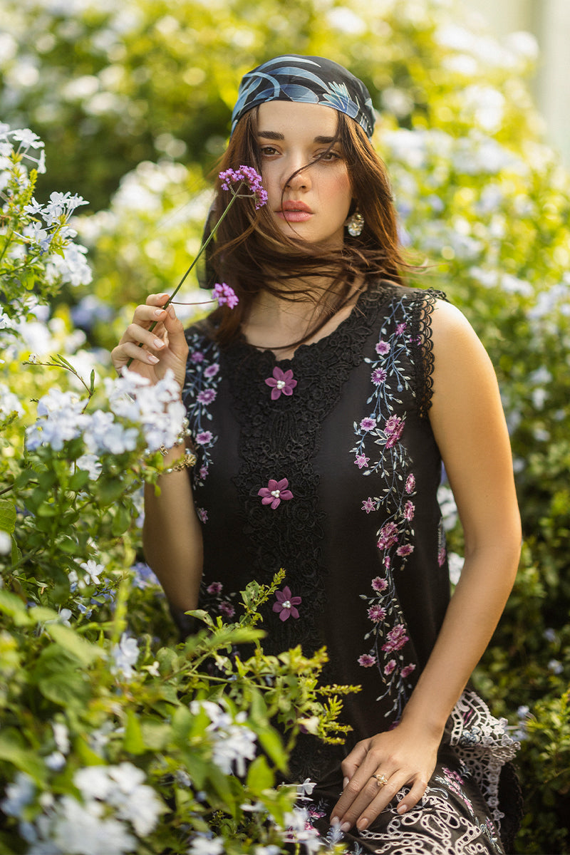 Mushq | Secret Garden Hemline 25 | Thorned Grace - House Of Hania