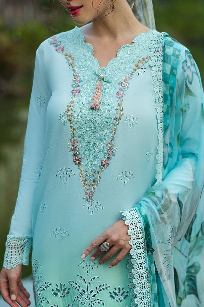 Mushq | Solace Ombre Chikankari | Famiglia - House Of Hania