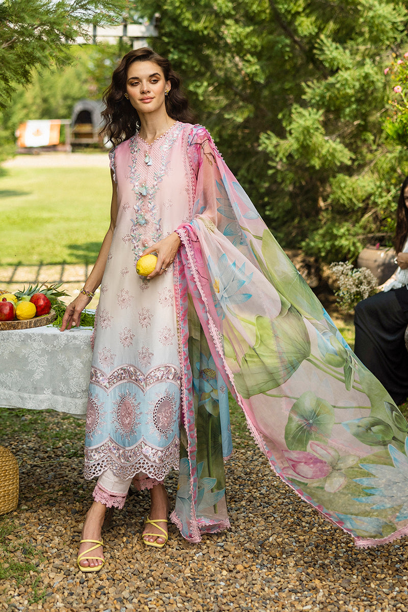 Mushq | Solace Ombre Chikankari | Sorriso - House Of Hania