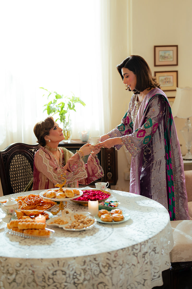 Mushq | Sunehri Resham Edit | AAIDAH - House Of Hania