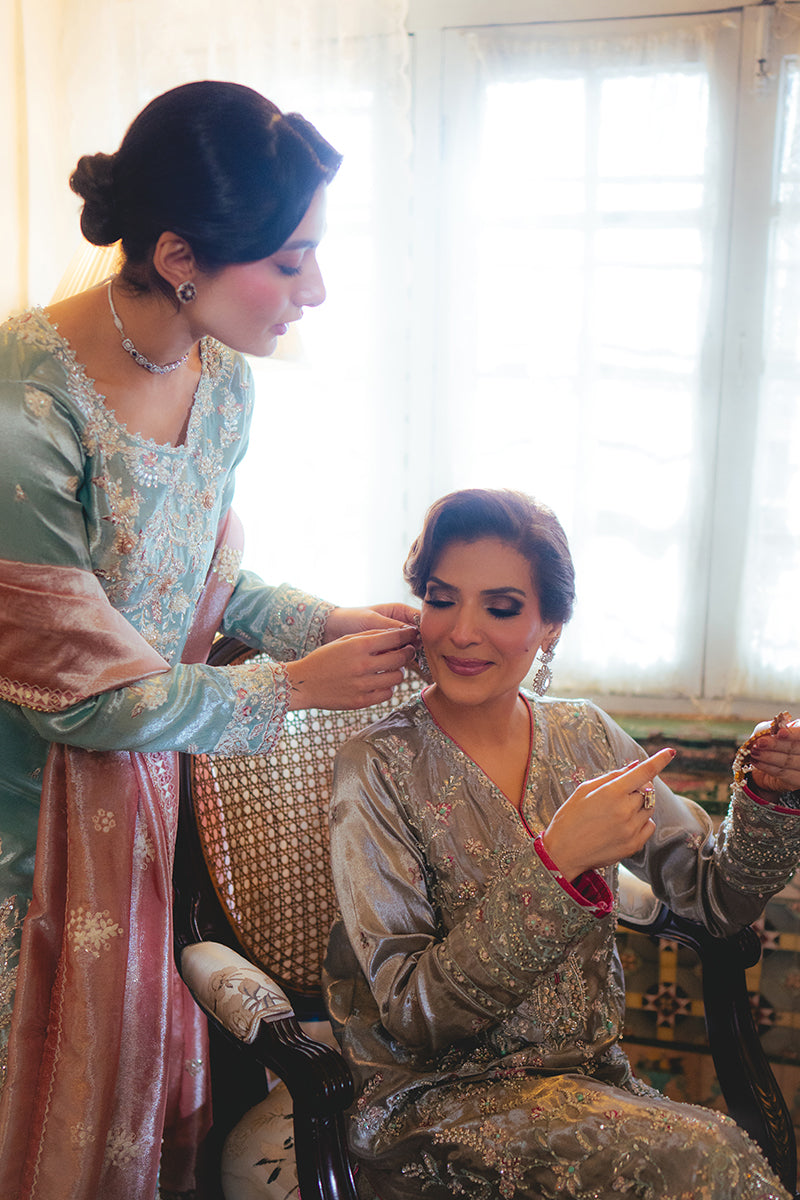 Mushq | Sunehri Resham Edit | EMAN - House Of Hania