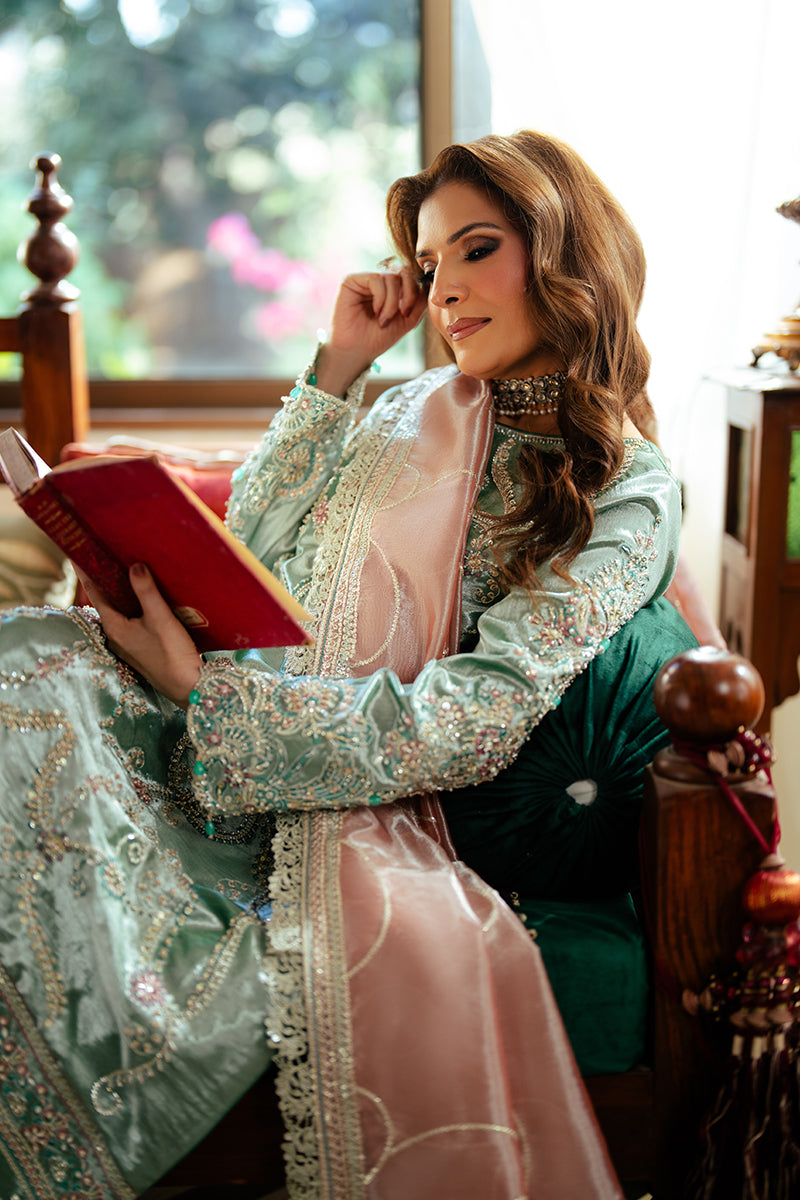 Mushq | Sunehri Resham Edit | JANA - House Of Hania