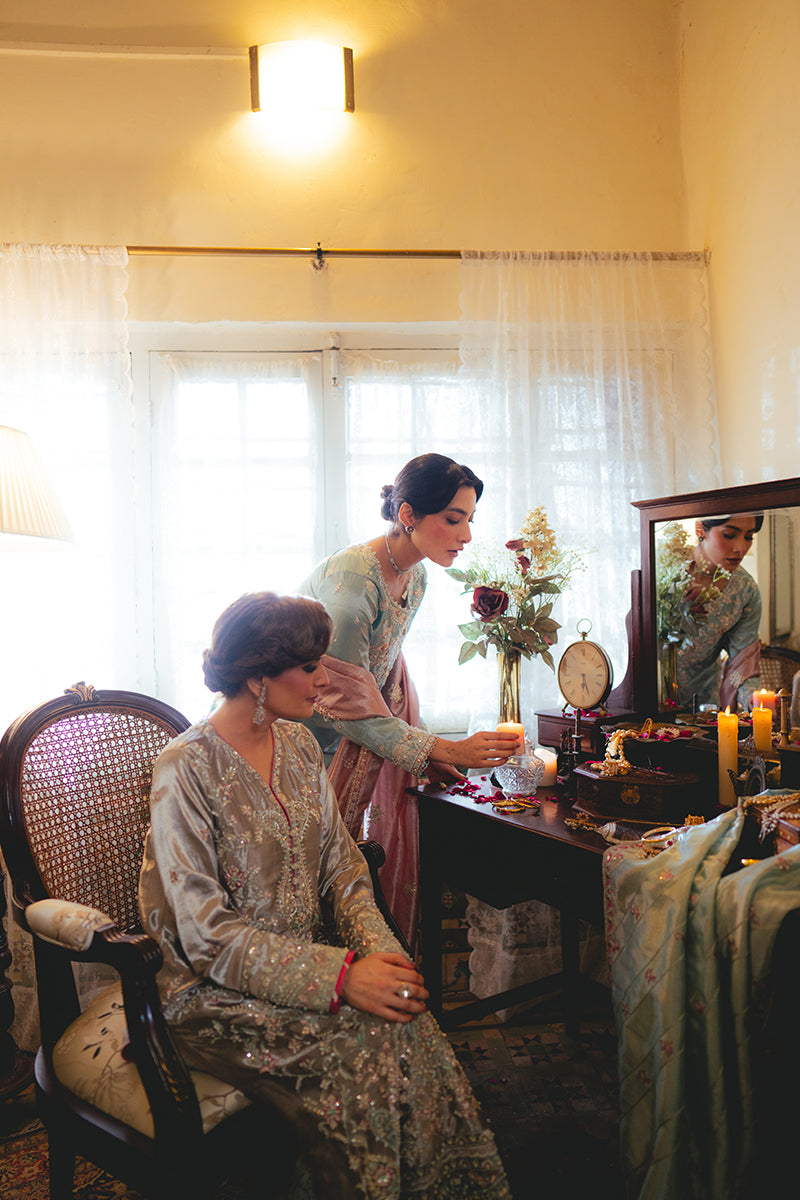 Mushq | Sunehri Resham Edit | RESHAM - House Of Hania