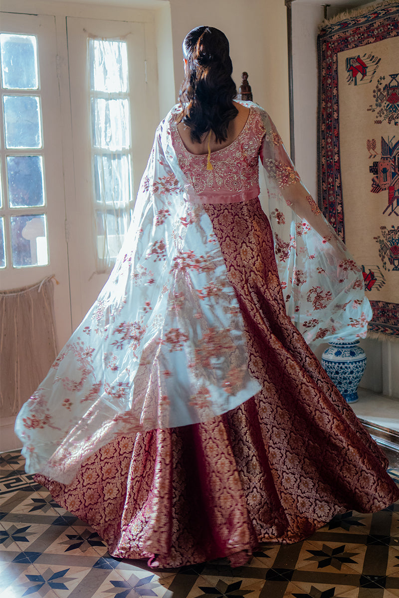 Mushq | Sunehri Resham Edit | RUSHNA - House Of Hania