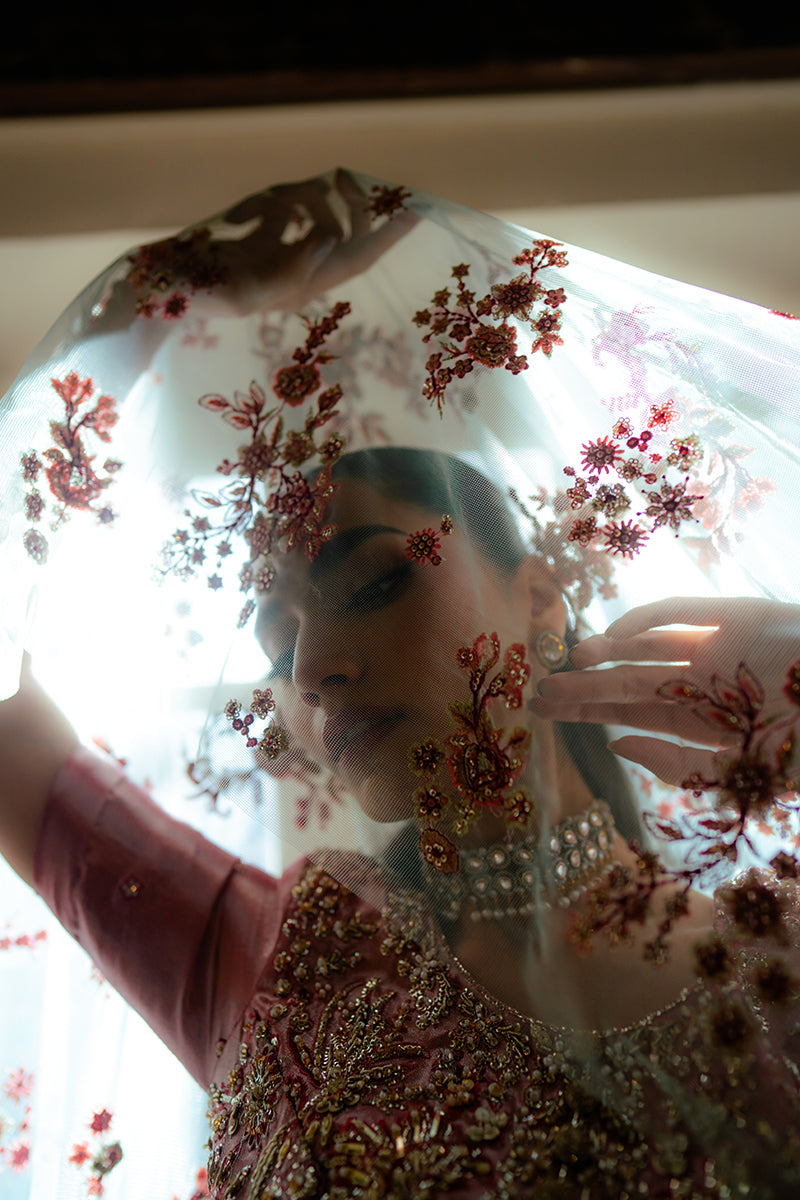 Mushq | Sunehri Resham Edit | RUSHNA - House Of Hania