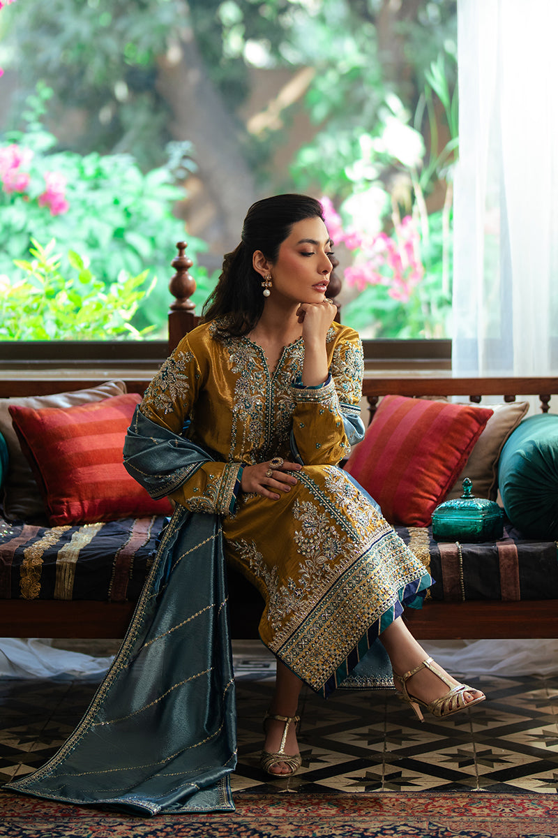 Mushq | Sunehri Resham Edit | ZOYA - House Of Hania