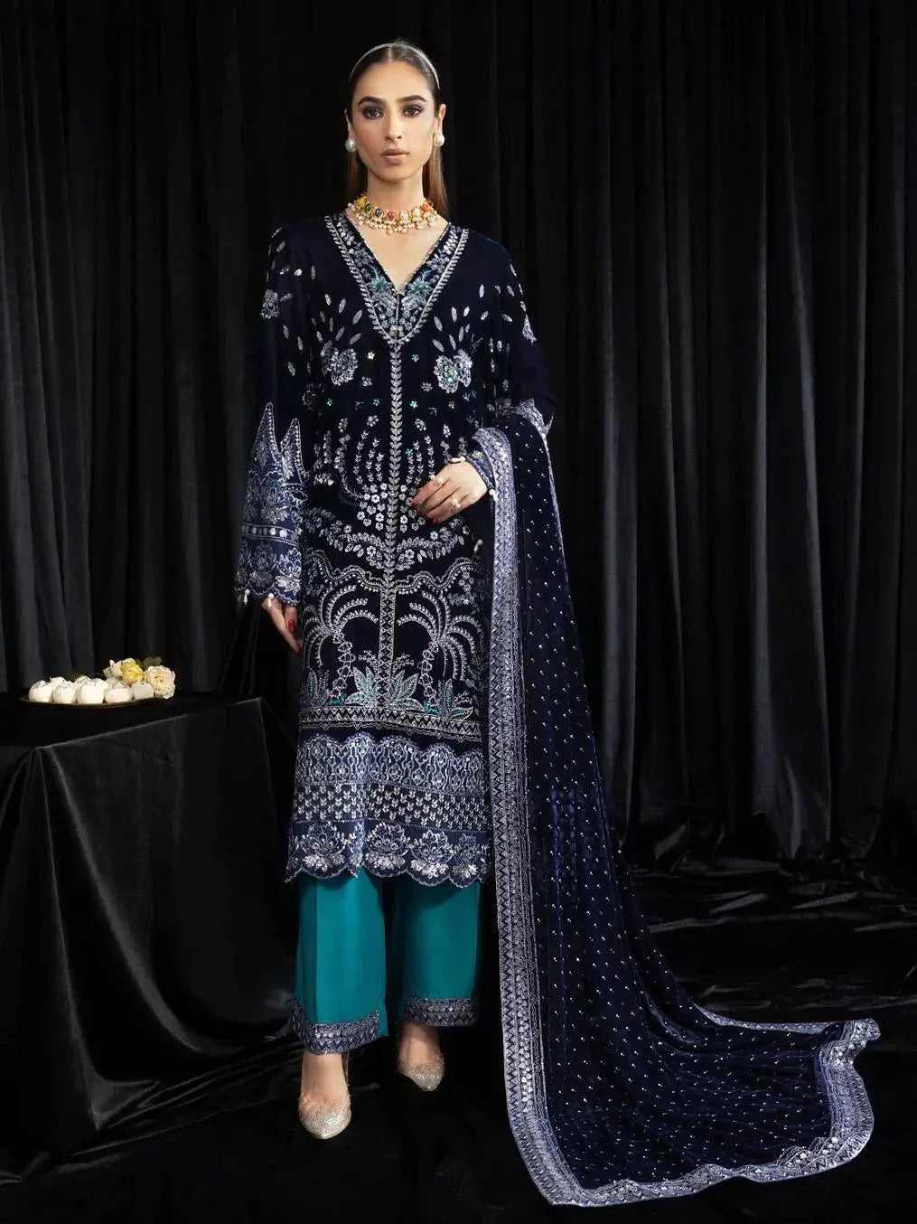 NUREH Maya Embroidered Velvet 3Pc Suit NS-105 SAFEENA - House Of Hania