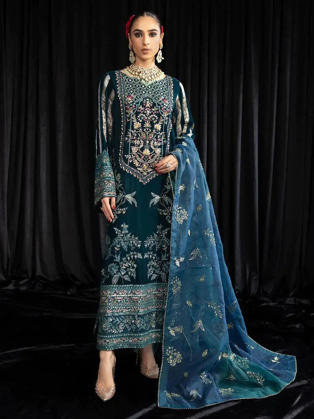 NUREH Maya Embroidered Velvet 3Pc Suit NS-107 LEHAR - House Of Hania