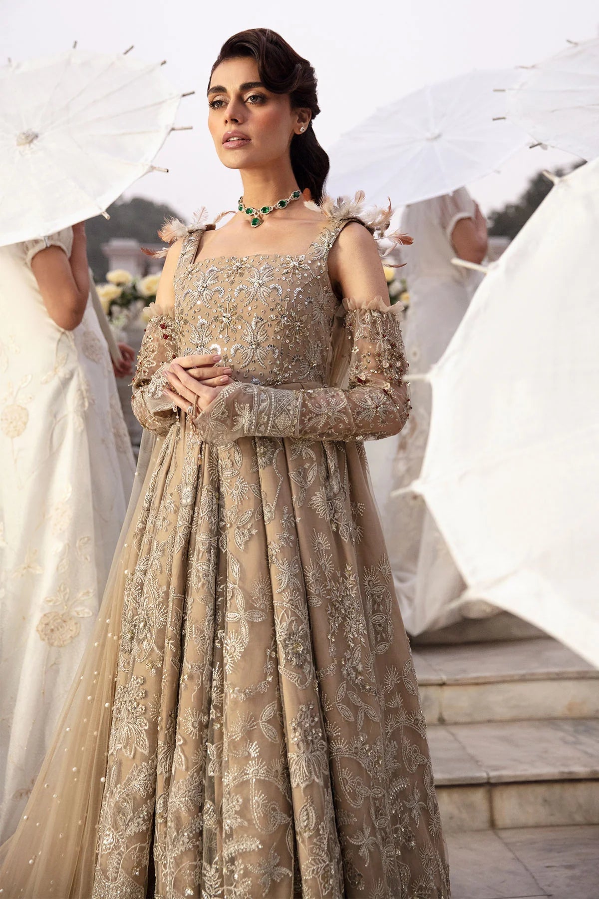 Nureh | CLARA - House Of Hania