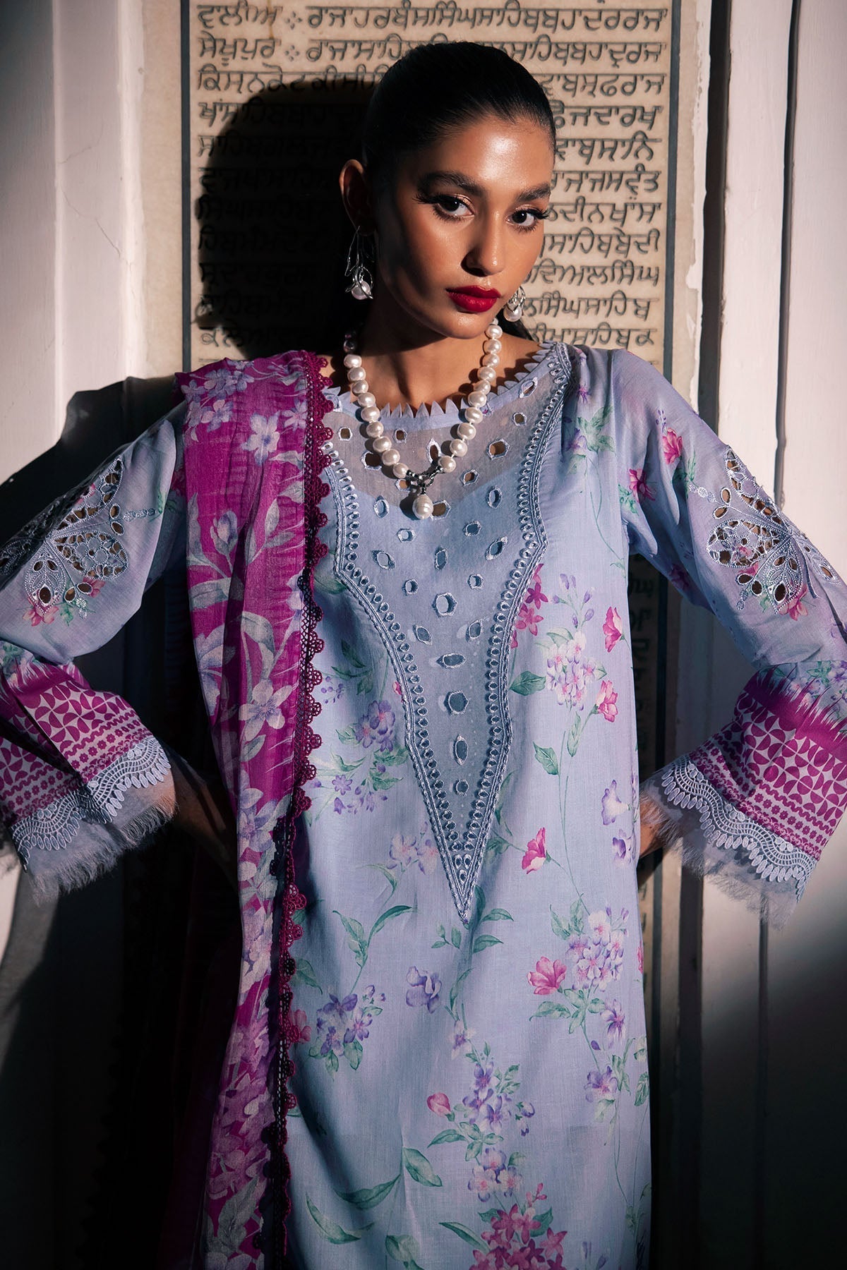 Nureh | Glam Girl Lawn | GL-17 - House Of Hania