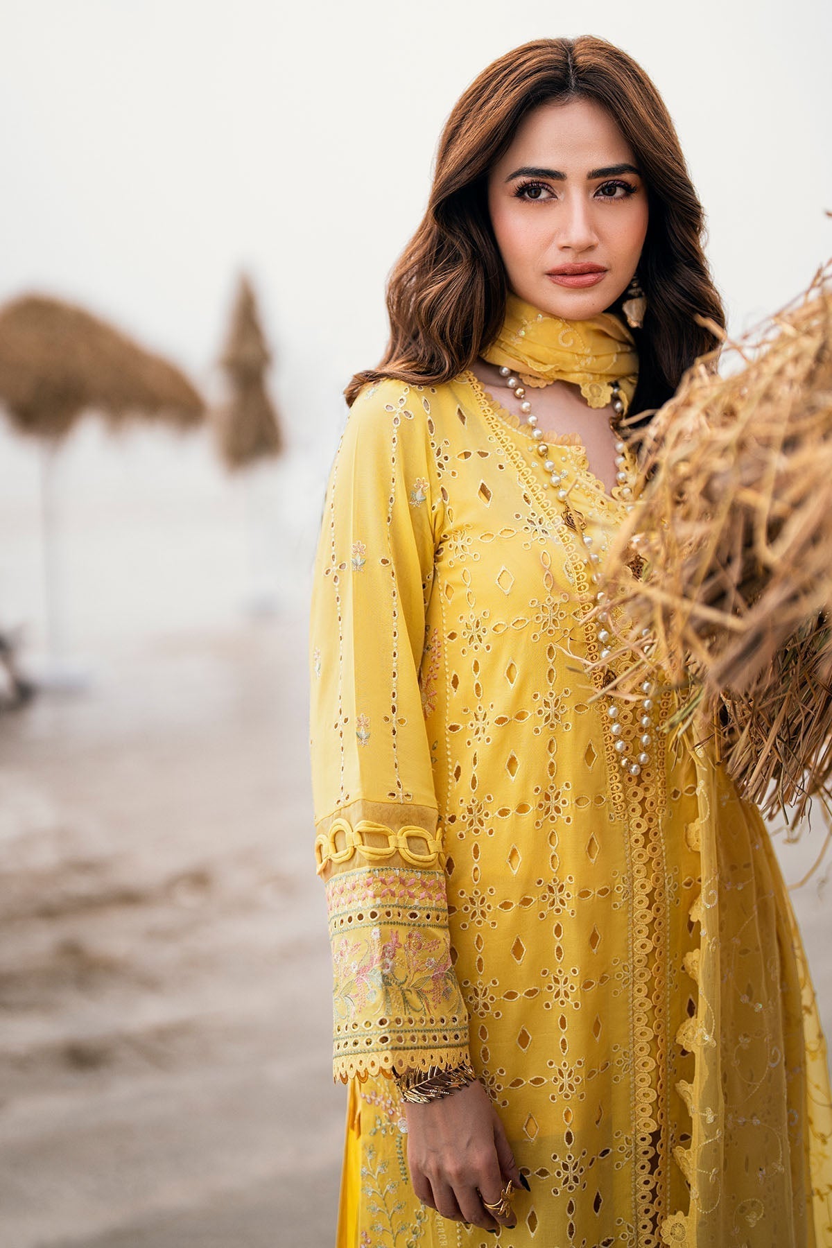 Nureh | Khuwab Luxury Lawn | NE-144 - House Of Hania