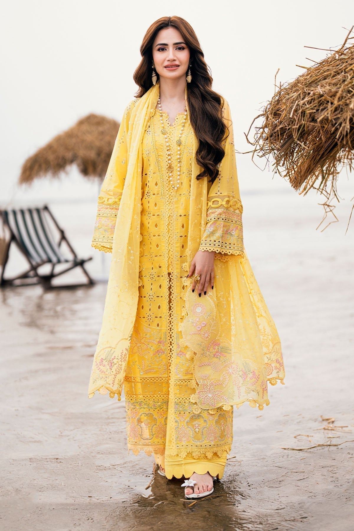 Nureh | Khuwab Luxury Lawn | NE-144 - House Of Hania
