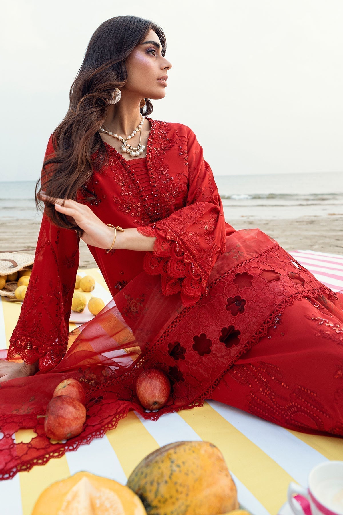 Nureh | Khuwab Luxury Lawn | NE-147 - House Of Hania