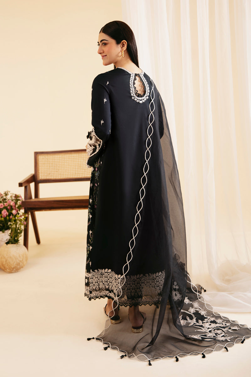 Qalamkar | Qlinekari Luxury Lawn | SQ-03 MARWA - House Of Hania