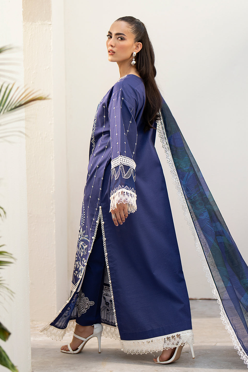 Saad Shaikh Luxe Embroidered Lawn 3Pc Suit - Tawny - House Of Hania