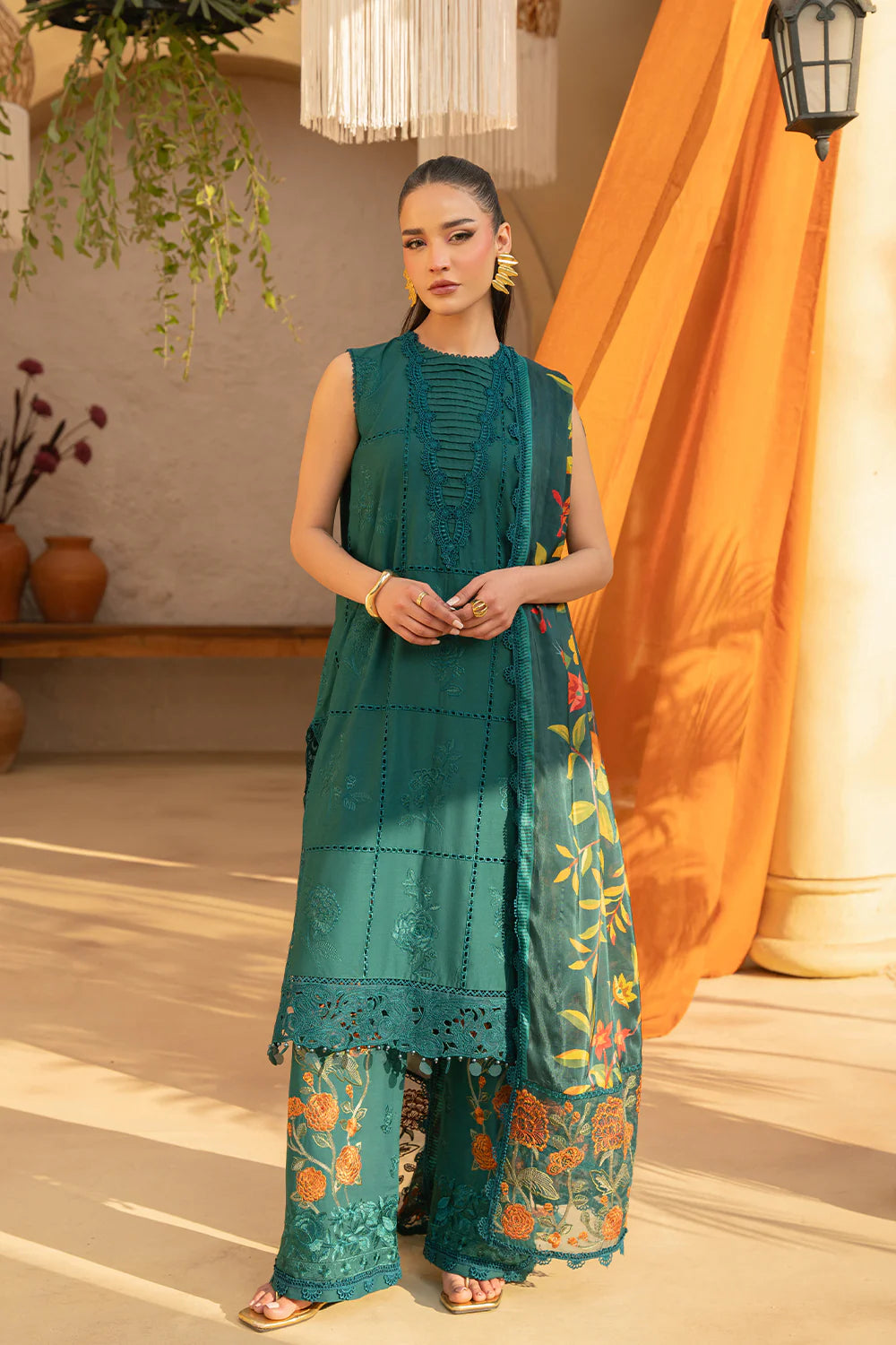 Saira Rizwan | Luxury Lawn 25 | LIRA-SRL25-10 - House Of Hania