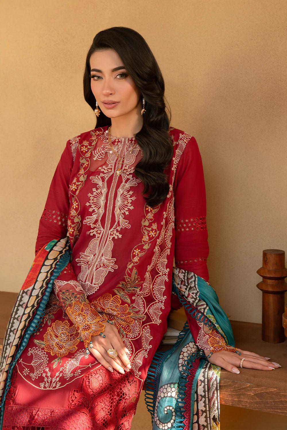Saira Rizwan | Luxury Lawn 25 | MANON-SRL25-02 - House Of Hania