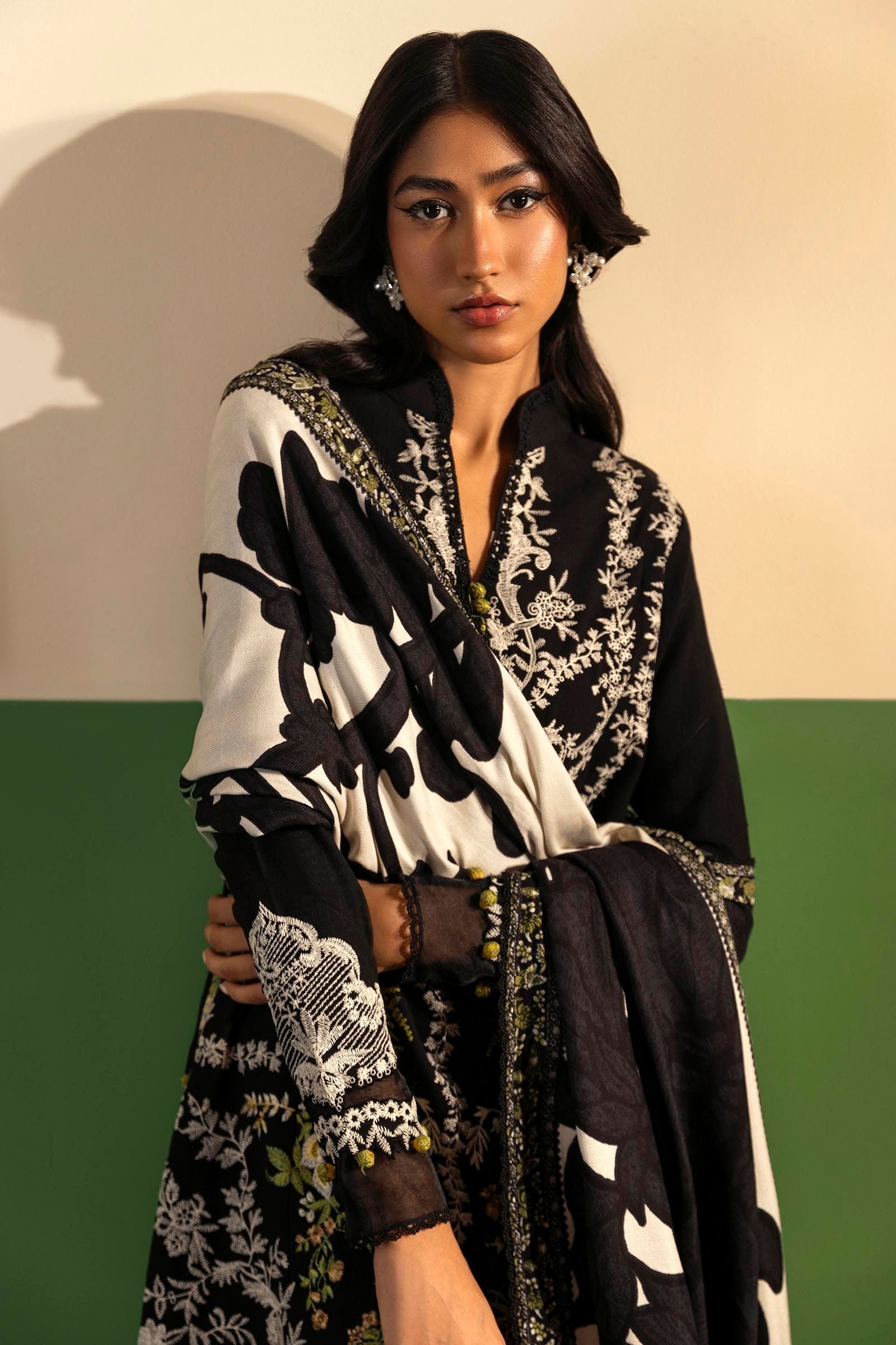 Sana Safinaz | Muzlin Winter 2024 |  M243-012B-3AP - House Of Hania