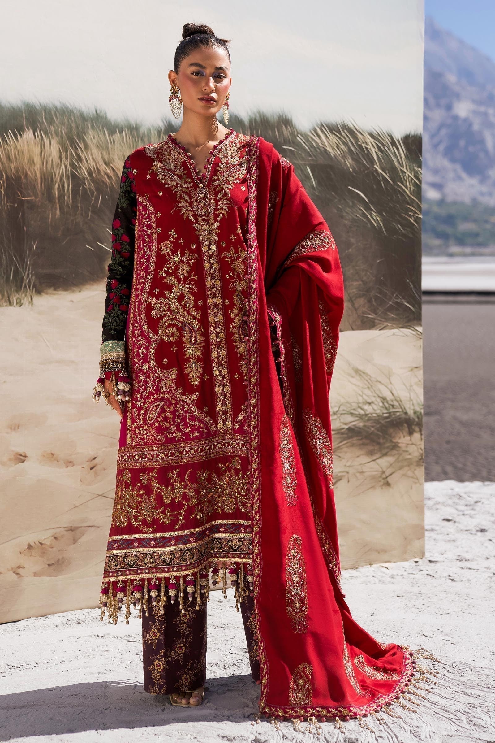 Sana Safinaz | Winter Shawl 24 | S241-002A-3CP - House Of Hania