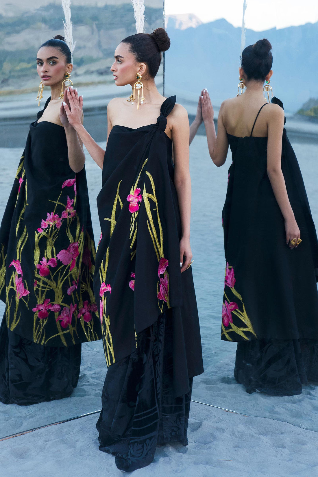 Sana Safinaz | Winter Shawl 24 | S241-003A-3CP - House Of Hania