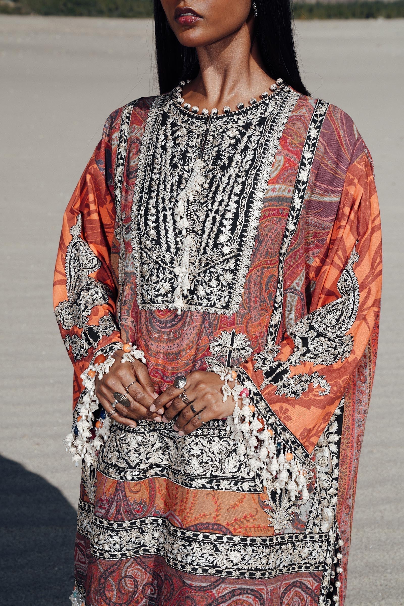 Sana Safinaz | Winter Shawl 24 | V241-007-3CP - House Of Hania