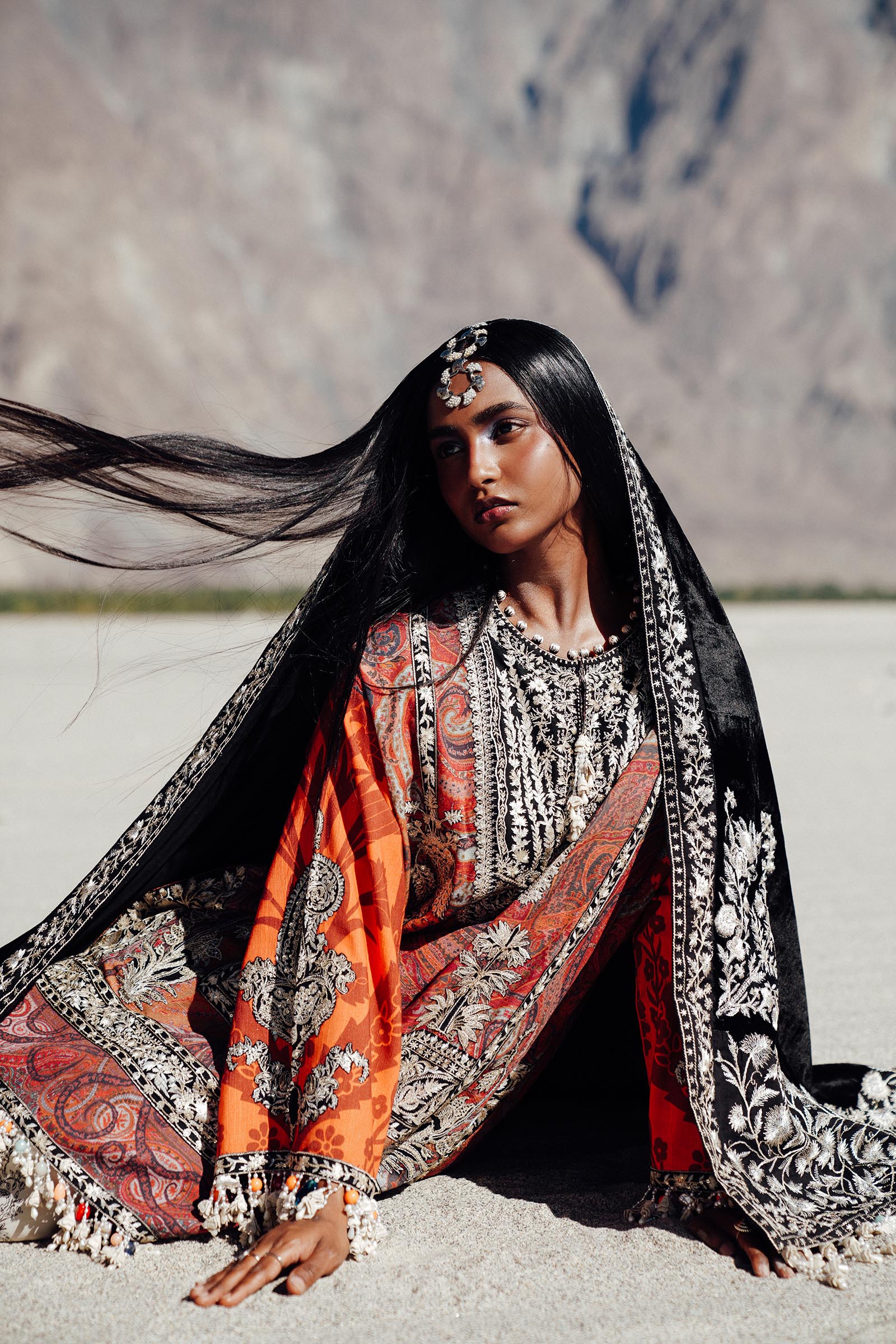 Sana Safinaz | Winter Shawl 24 | V241-007-3CP - House Of Hania