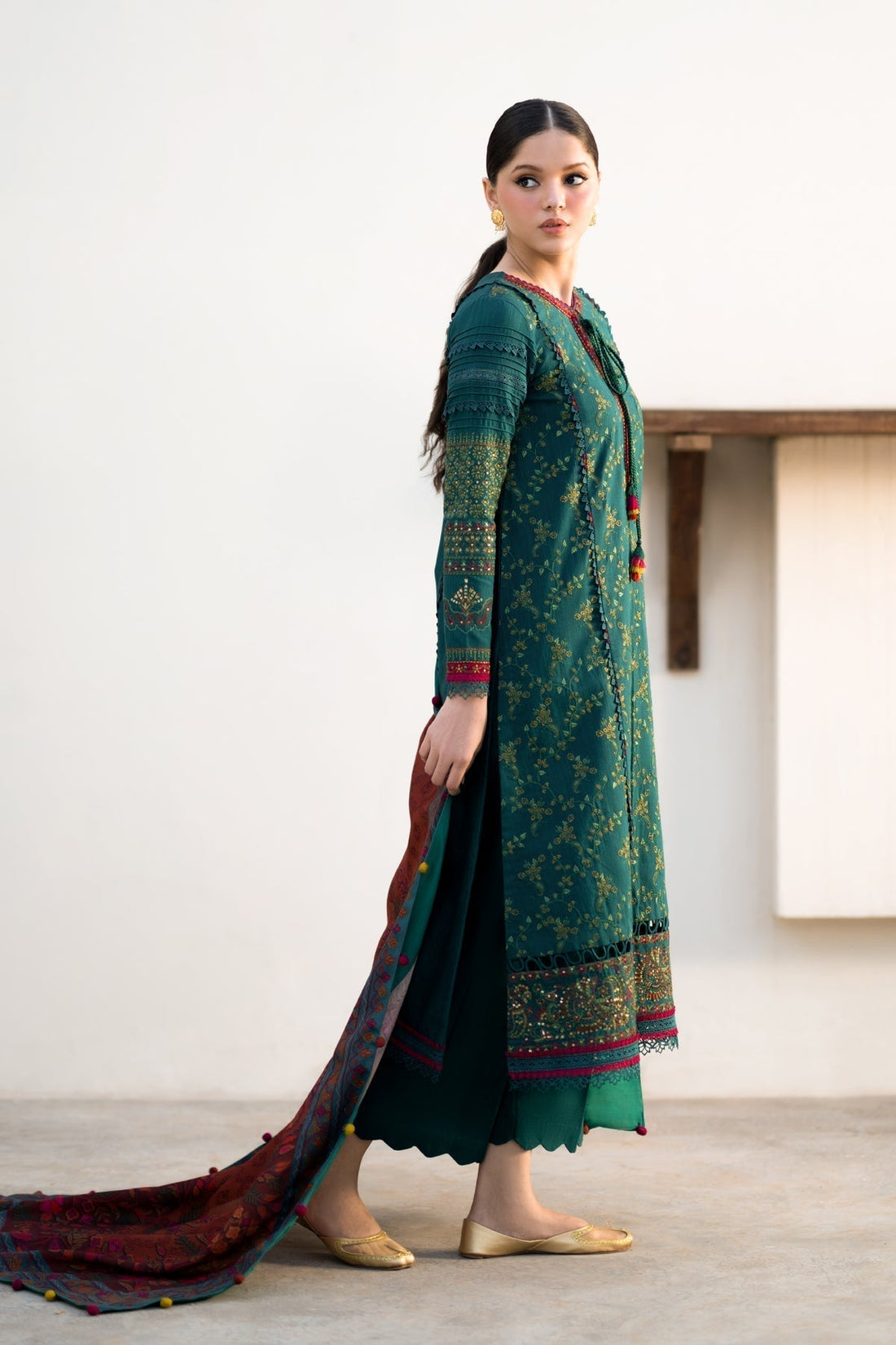Xenia Formals | Dhoop Kinaray Winter Shawl 24 | ZEMURD - House Of Hania