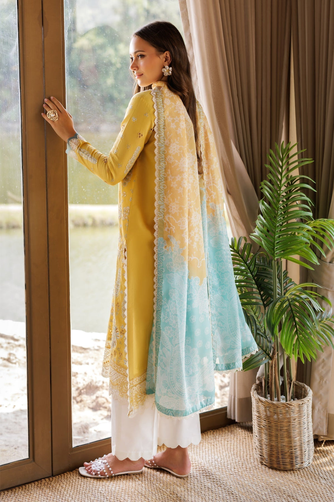 Xenia Formals | Luxury Lawn 25 | SINSEAD - House Of Hania