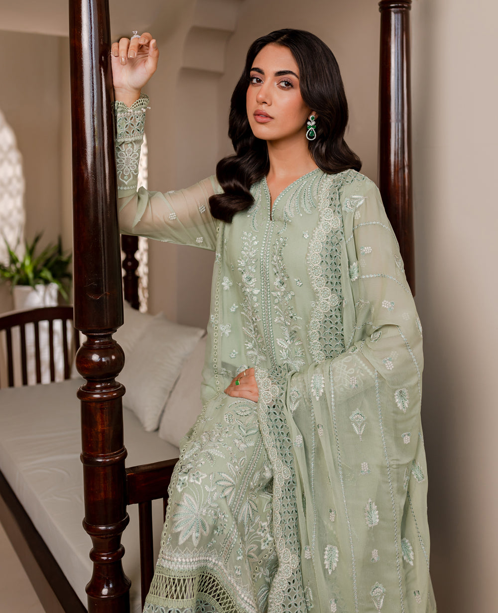 Xenia Formals | Ready To Wear Dresses | MEHER - House Of Hania