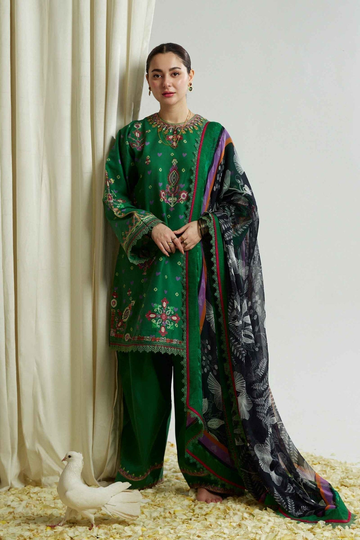 ZARA SHAHJAHAN-ZCE23-5B-COCO LAWN VOLUME ll 2023 - House Of Hania