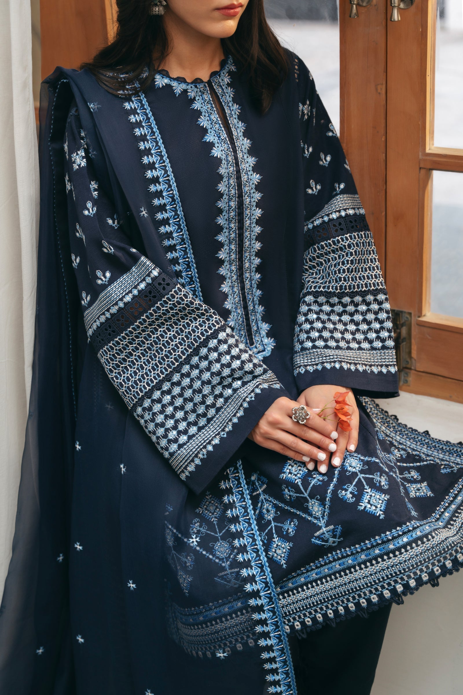 Zaha | Aangan Ready to Wear | ROSHAN (ZRW-20907) - House Of Hania