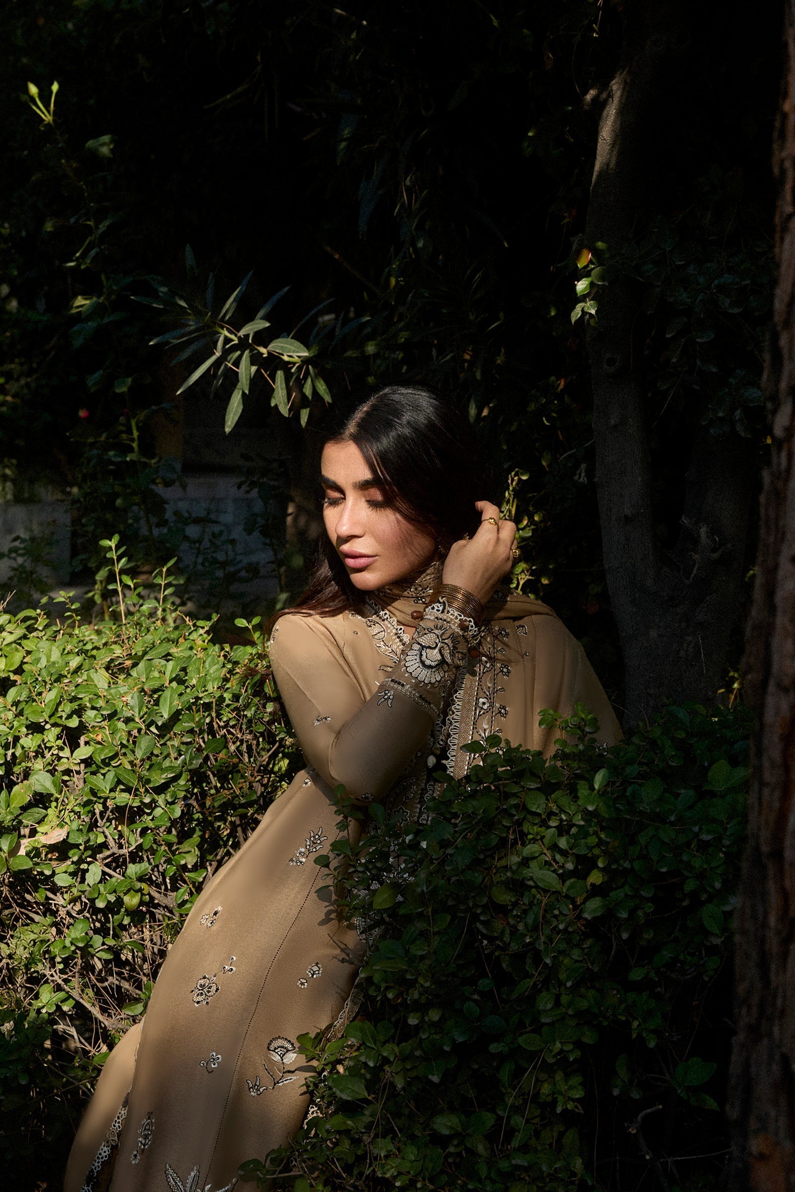 Zaha | Winter 2024 |  SUZANI (ZW24-10) - House Of Hania