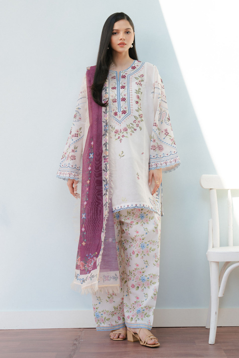 Zara Shahjahan | Coco Lawn 25 | SERENE-2B - House Of Hania