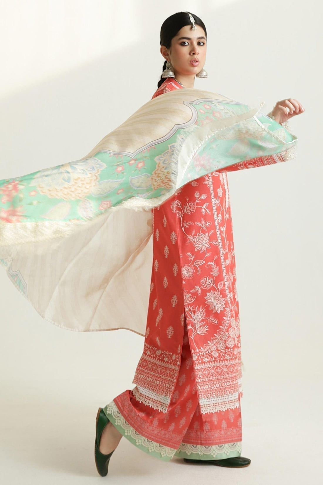 Zara Shahjahan | Luxury Lawn 24 | MAHI-1A - House Of Hania