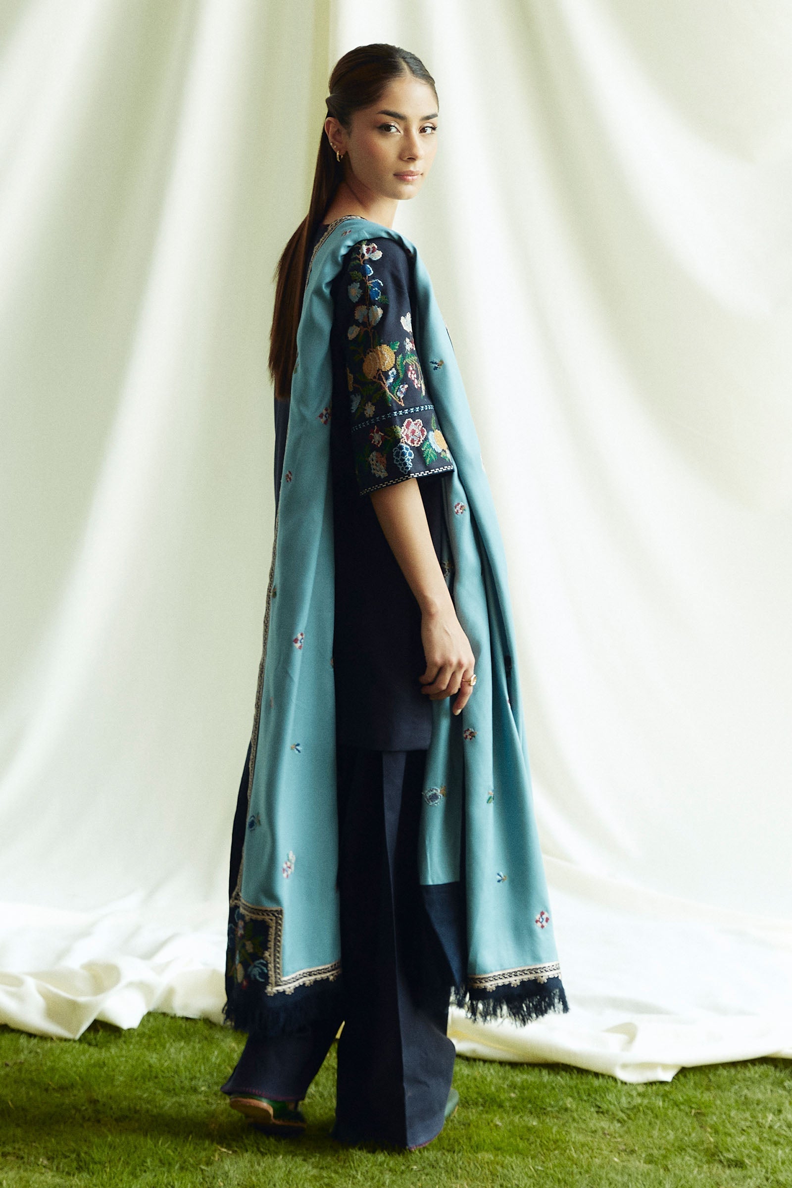 Zara Shahjahan | Coco Winter 24 | Onyx-7B