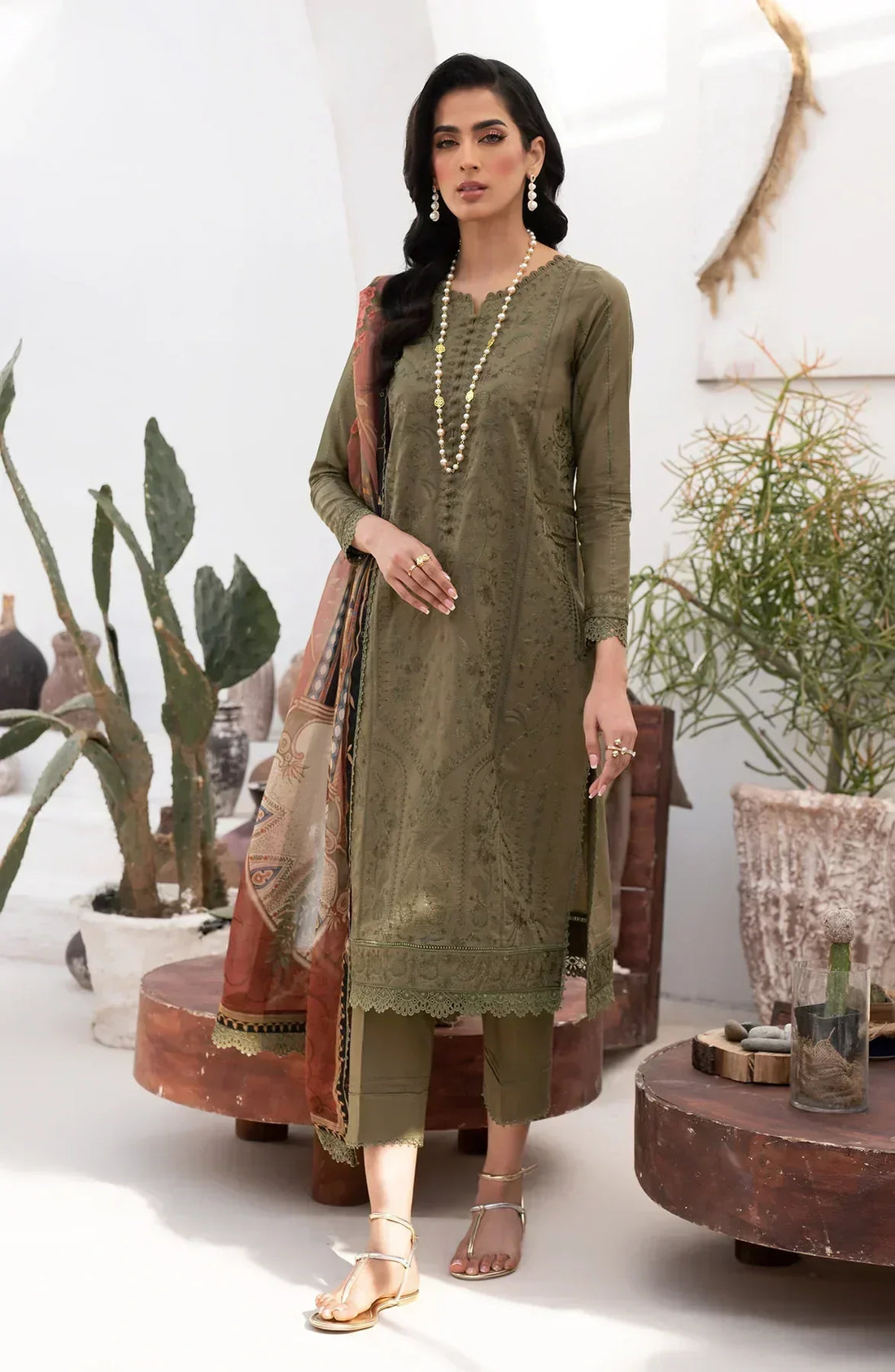 Zarif | Eid Lawn 24| ZL 06 REMIAH - House Of Hania
