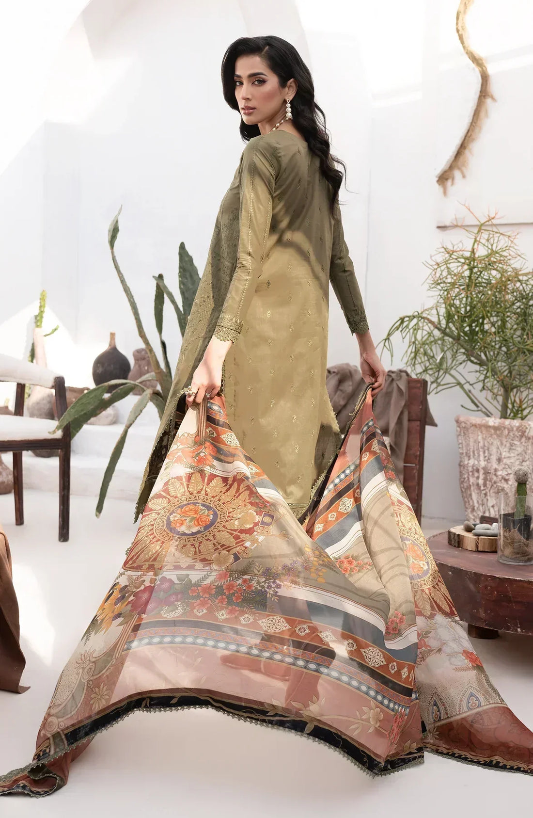 Zarif | Eid Lawn 24| ZL 06 REMIAH - House Of Hania